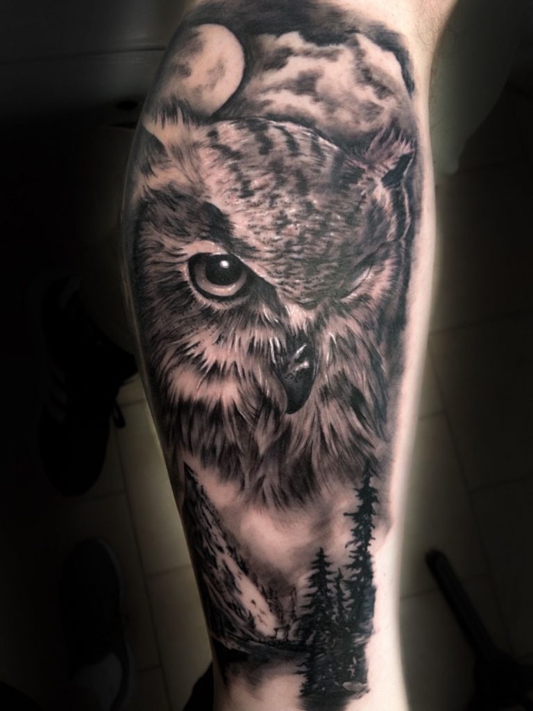 tatuaje buho realista zaragoza